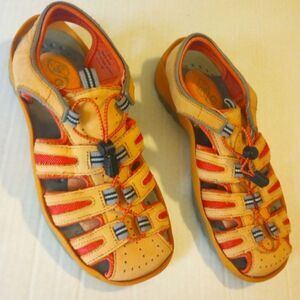 Brisas adjustable outdoor waterproof sandals